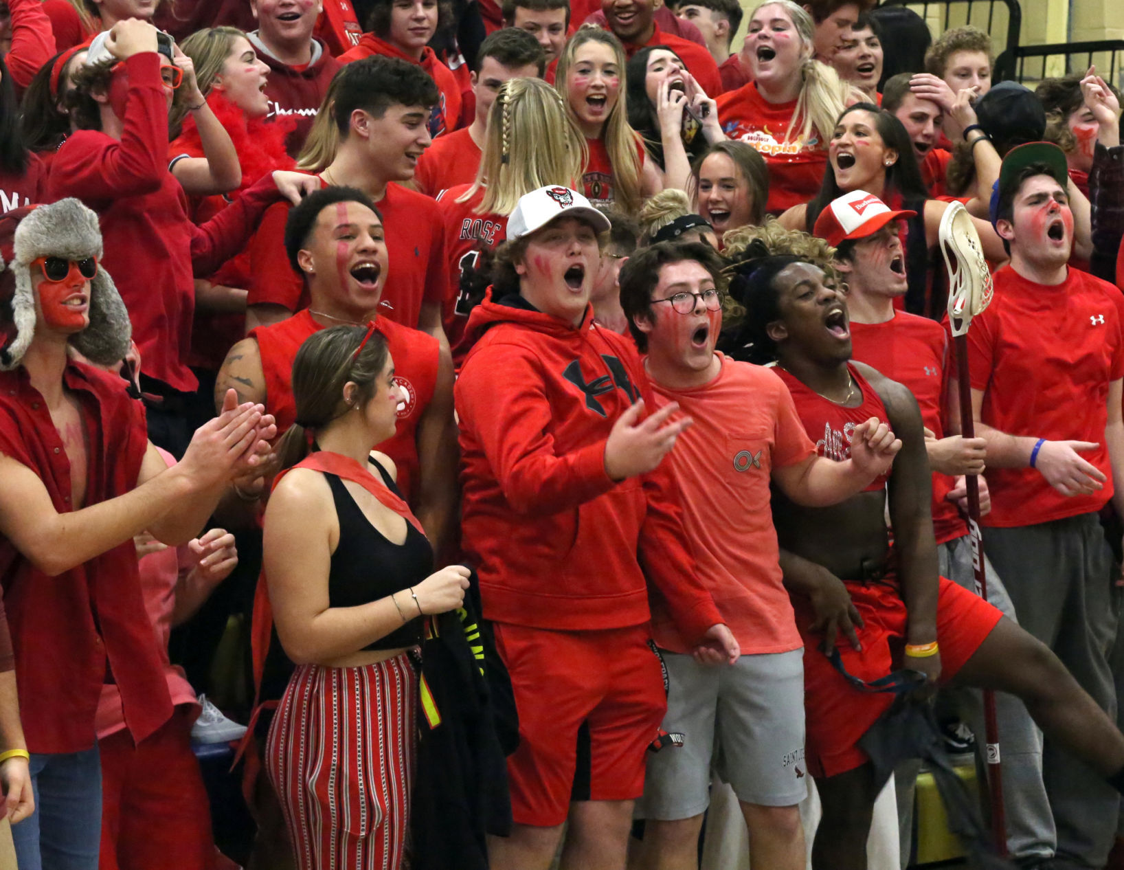 Holy Spirit Mainalnd boys basketball